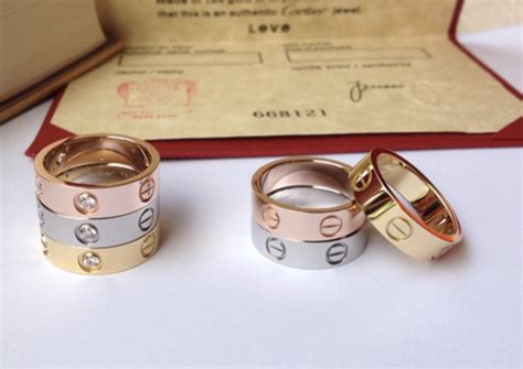 replica cartier wedding rings|cartier 750 ring 52833a worth.